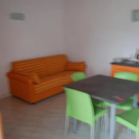 In Rocca Dei Marchesi Bed & Breakfast *