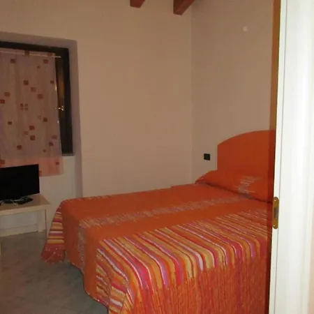 In Rocca Dei Marchesi Bed & Breakfast Sabbio Chiese