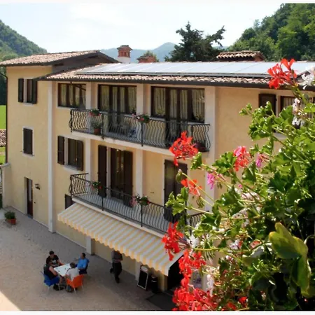 Bed & Breakfast In Rocca Dei Marchesi