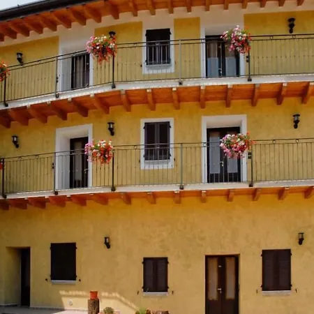 In Rocca Dei Marchesi فندق مبيت وإفطار